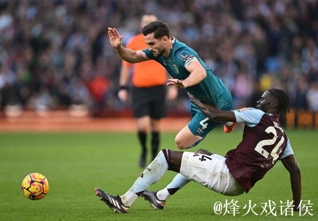 英超-布鲁诺任意球建功卡塞米罗立功 曼联4-4战平伯恩茅斯 英超-布鲁诺任意球建功卡塞米罗立功 曼联4-4战平伯恩茅斯